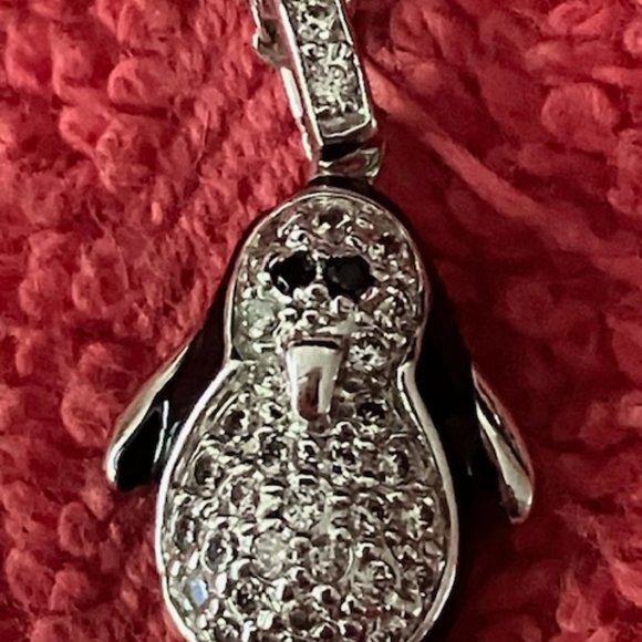 Cute Sterling Silver Penquin Charm with Sterling Chain - Picture 5 of 8